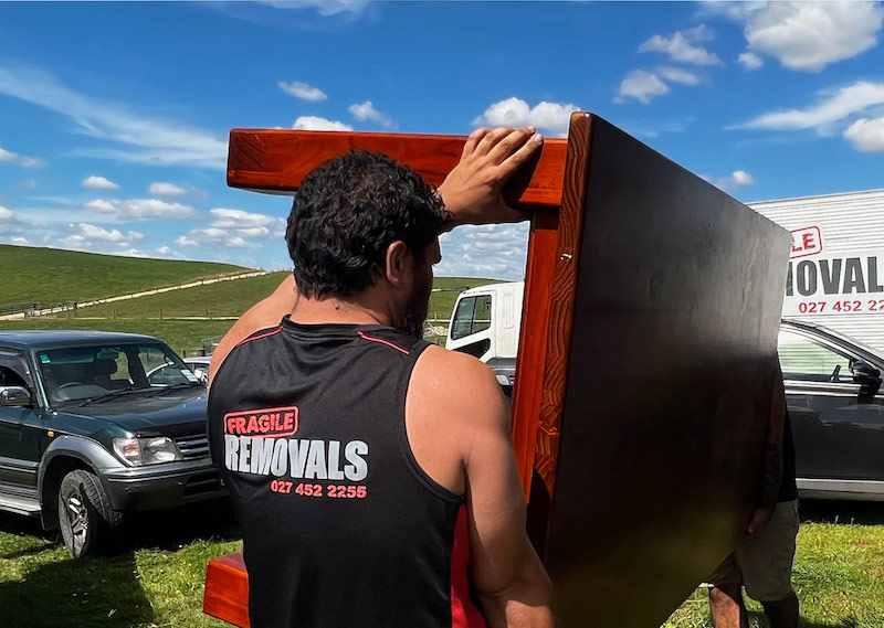 Moving dining table for a house move in Waikato
